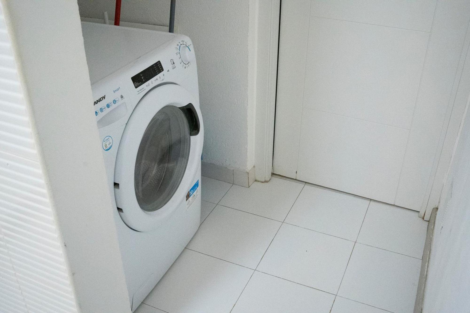 Estupendo Estudio Al Lado De Plaza La Merced Appartement Málaga